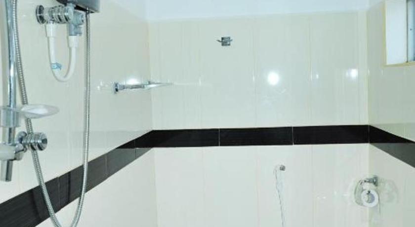 Hotel Glee Trincomalee Dış mekan fotoğraf