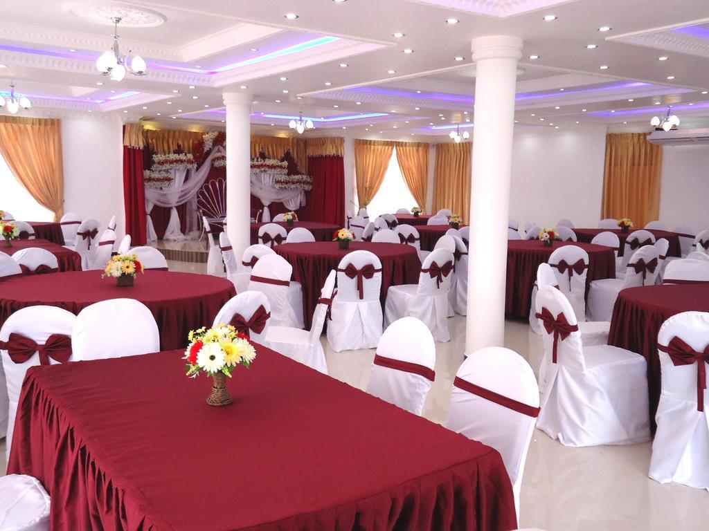 Hotel Glee Trincomalee Dış mekan fotoğraf