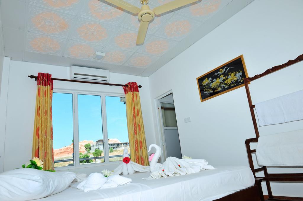 Hotel Glee Trincomalee Dış mekan fotoğraf